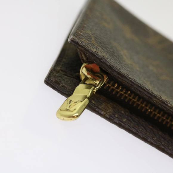 LOUIS VUITTON Monogram Bucket PM Pouch Accessory Pouch LV Auth 64022 - Picture 9 of 16